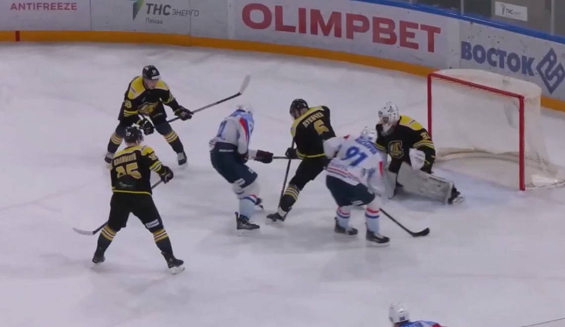 Пензенский «Дизель» дома обыграл «ЦСК ВВС»